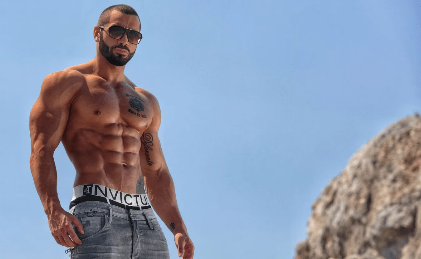 Beitragsbild zum Artikel: Die 4 größten Fallen auf dem Weg zum Sixpack – und wie Du sie umgehst!