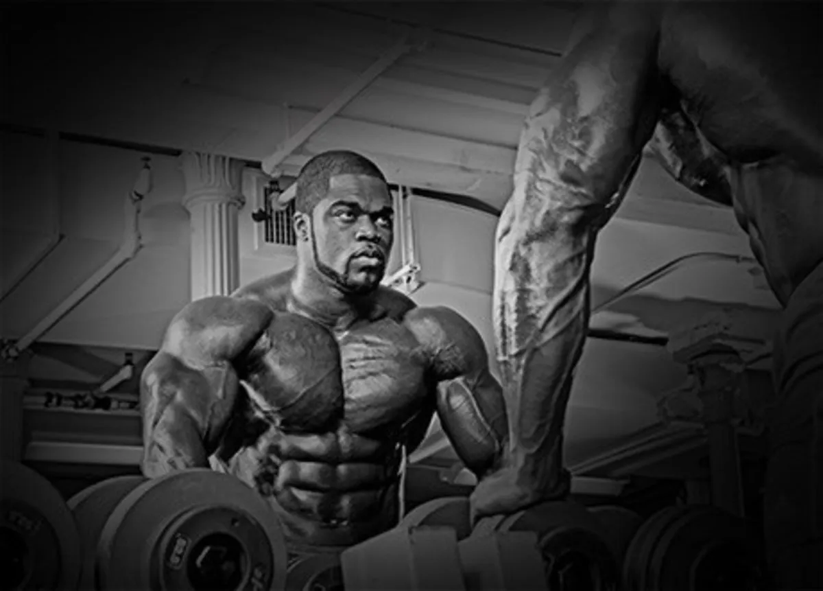 Beitragsbild zum Artikel: BESSERE Mind-Muscle-Connection im DUNKELN?