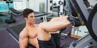 Bauen FREIE GEWICHTE wirklich BESSER Kraft und MUSKELMASSE auf? Freie Gewichte oder Trainingsmaschinen