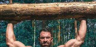 Die Hardgainer Crew „allein“ im WALD beim SATAN-Brusttraining!