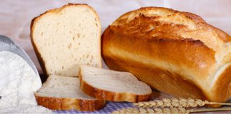 Das erste Low Carb Weißbrot-Rezept!