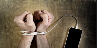 Fluch oder Segen? – So bekämpfst Du Deine „Social Media Sucht“!