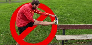 Bye, bye, gesunder Rücken – Warum dieser Stretch mehr schlecht als recht ist!