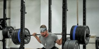 Das RICHTIGE Set-up für den SQUAT: SO musst Du Dich auf die Übung vorbereiten!