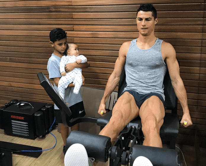 Cristiano Ronaldo CR7 Oberschenkel Training