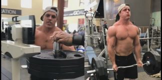 Brad „Fake Weights“ Castleberry wiegt Gewichtsscheiben – keine Fake Weights?