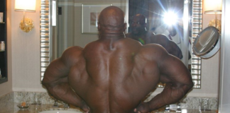Unglaubliche Bilder von Ronnie Coleman mit 140kg Wettkampfgewicht vom Mr. Olympia 2004 aufgetaucht Ronnie Coleman Mr. Olympia 2004
