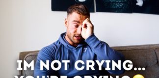 Chris Bumstead gesteht: „ich habe eine Autoimmunkrankheit“!